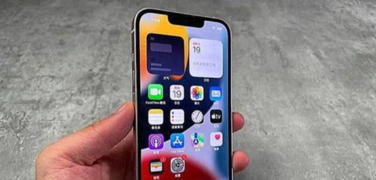 iphone13换新价格「iPhone13官方换新只要600多苹果疯了」