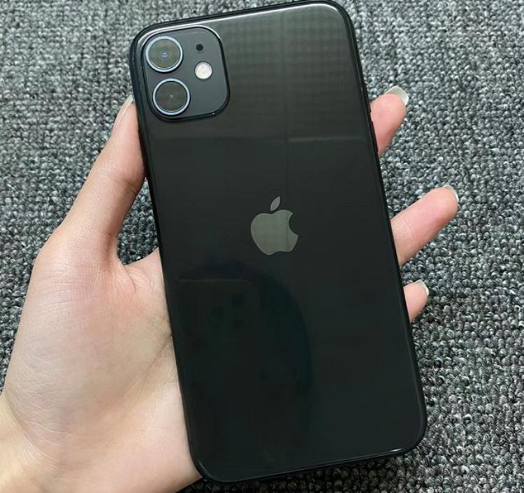 买美版有锁iphone11注意什么「粉丝2500买美版iPhone11评论有配置锁超级不划算」