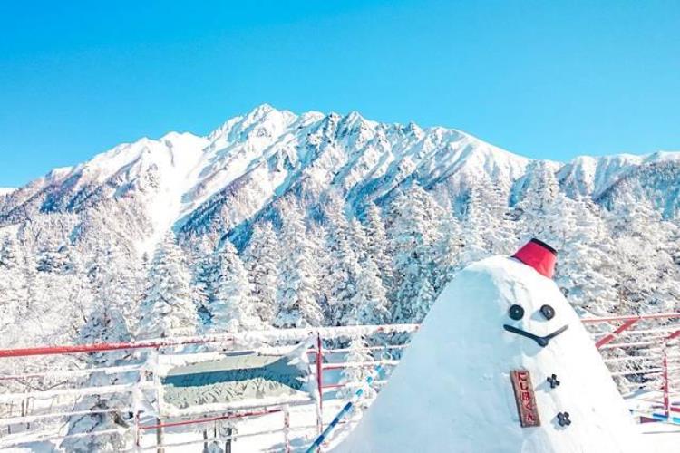 日本滑雪温泉「迎着飞雪泡温泉日本冬季小众游」