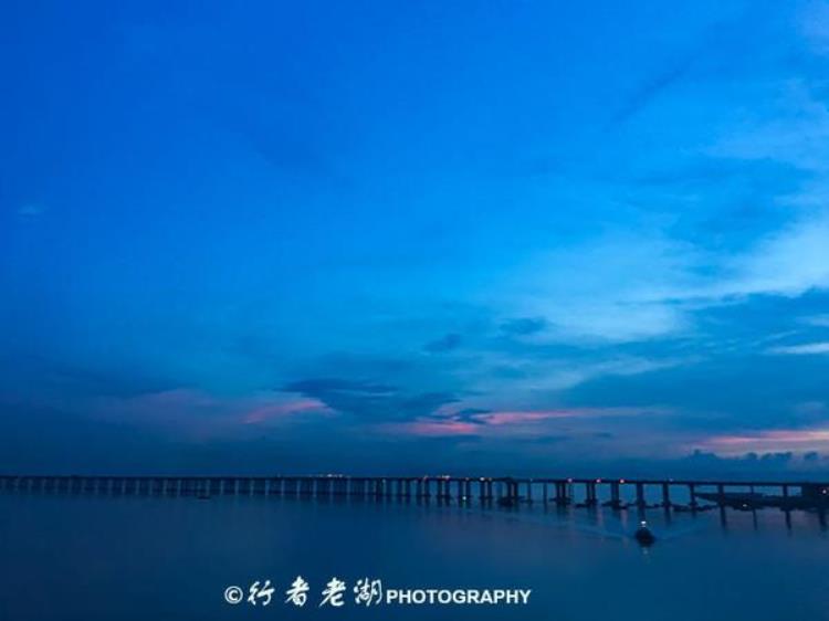 深圳地铁11号线开通深圳市内去机场仅需半小时而且路上景色超美被称中国最快最美地铁