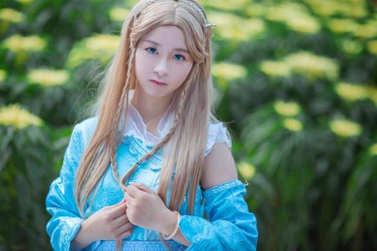 小姐姐cosplay斗罗大陆宁荣荣太清纯可爱了「小姐姐cosplay斗罗大陆宁荣荣太清纯可爱了」