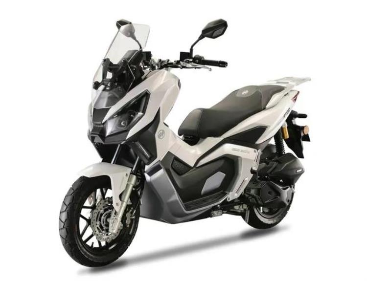 新年伊始豪韵ADV150上市两个版本标配ABS售价13580元起