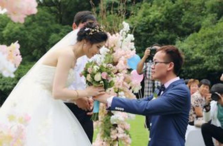 人结了婚以后为什么会变「为什么人结完婚都会变」