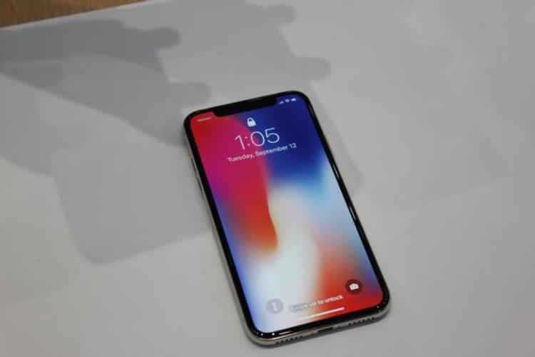 一台五年前的iphoneX手机放现在相当于什么价位的手机