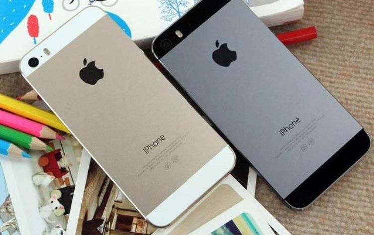 中国iPhone跌破1499元大关引得印度阿三争相走私