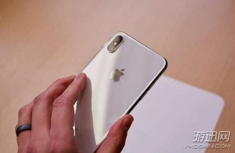 iPhoneXS/XSMax正式开卖8699元起肾准备好没