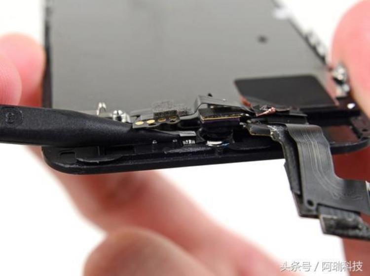 iphone5s屏幕拆机图解「iphone5S换屏拆机详细教程」