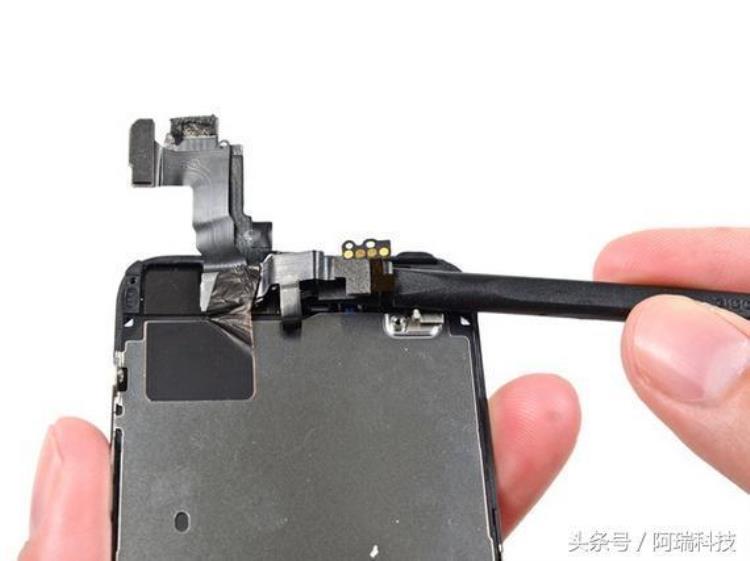 iphone5s屏幕拆机图解「iphone5S换屏拆机详细教程」