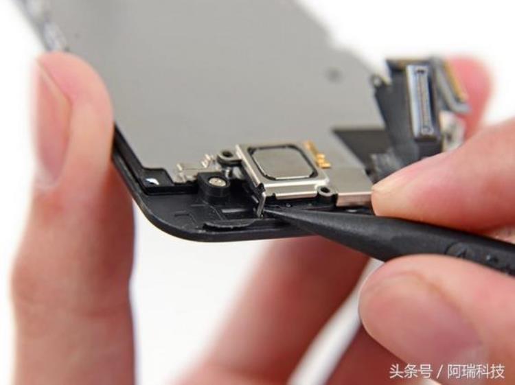 iphone5s屏幕拆机图解「iphone5S换屏拆机详细教程」