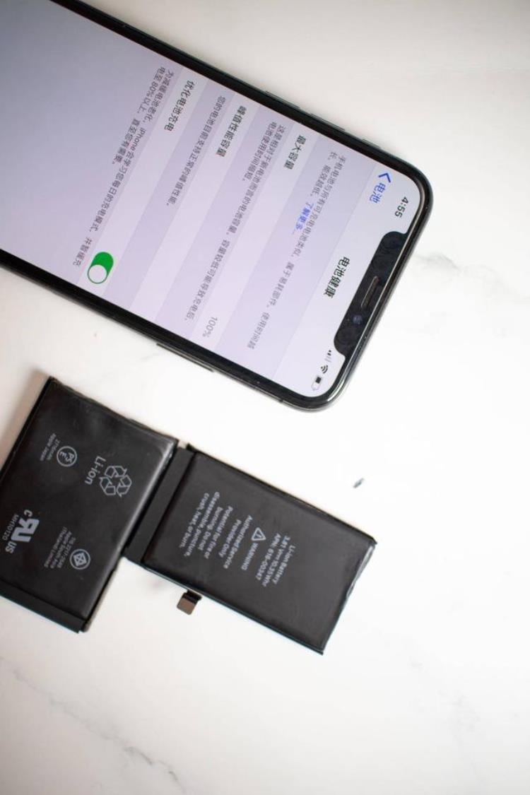 给苹果手机换大容量电池「138元给iPhone换大容量电池10分钟搞定换完还能坚持两年」