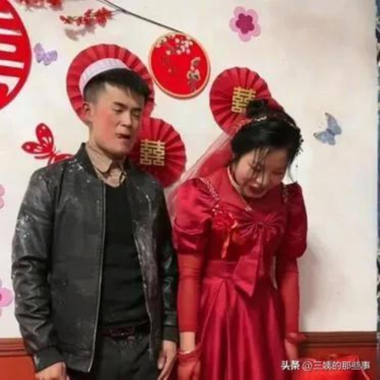 新婚表情包,新婚丈夫罚站