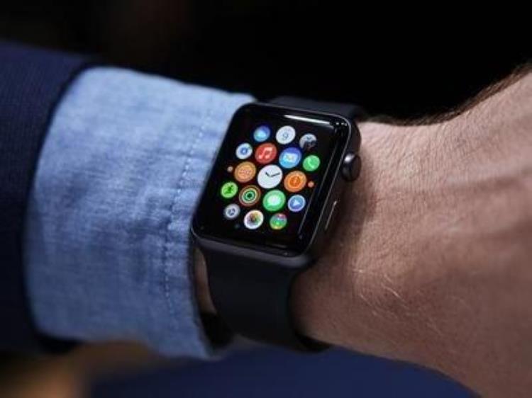 分析师销量遇冰点苹果AppleWatch是时候降价了