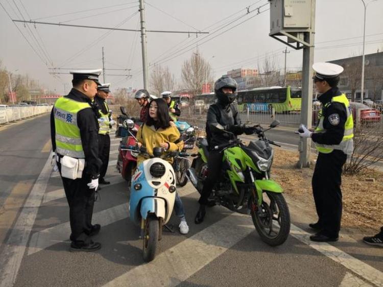 电摩上牌照必须买保险吗,新车上牌保险一共需要多少费用