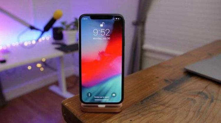 iphone x r专用壁纸超清「24张适合iPhoneXR/XS壁纸推荐简约好看的2K超清手机壁纸」