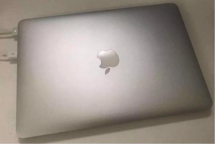 给老MacBook升级大硬盘01T变1T容量再战10年坚持34环保34