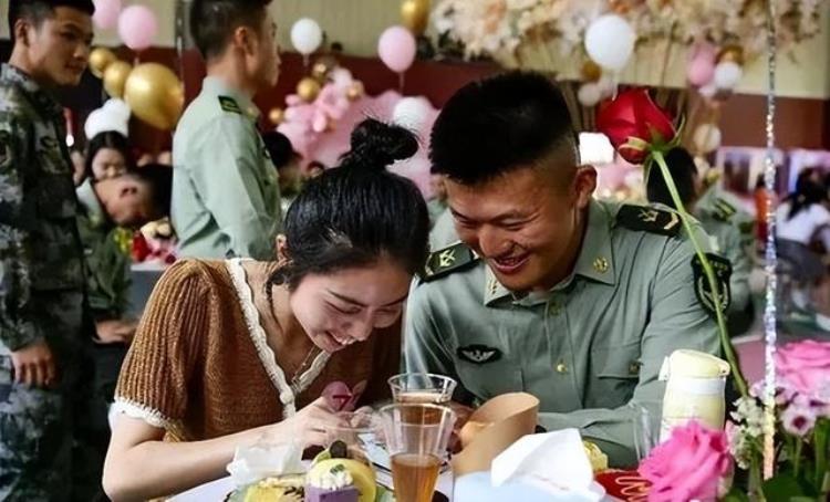 当兵在部队怎么找对象能不能在部队结婚,部队当兵找对象很难吗