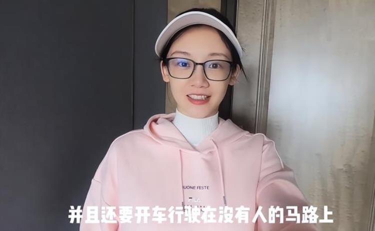 芳华三美走红5年后选择当家庭主妇的苗苗或许能笑到最后