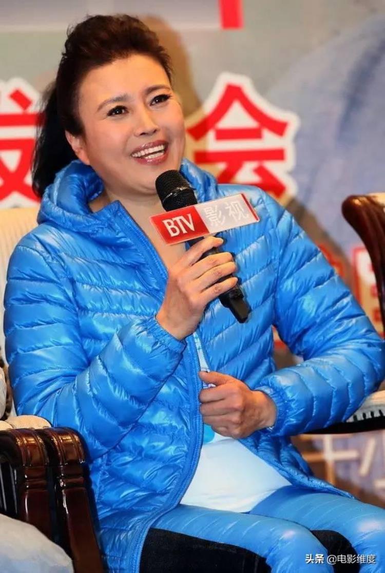 60岁丁嘉丽婚姻坎坷5年离婚2次有阴影今孤身一人吃斋念佛