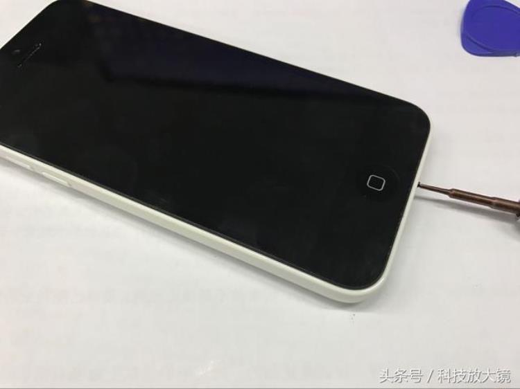 苹果5c换屏幕教程「iPhone5c换屏原来如此简单」