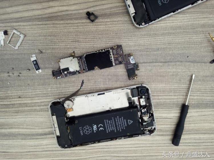 苹果4s换主板,iphone4s拆装主板教程