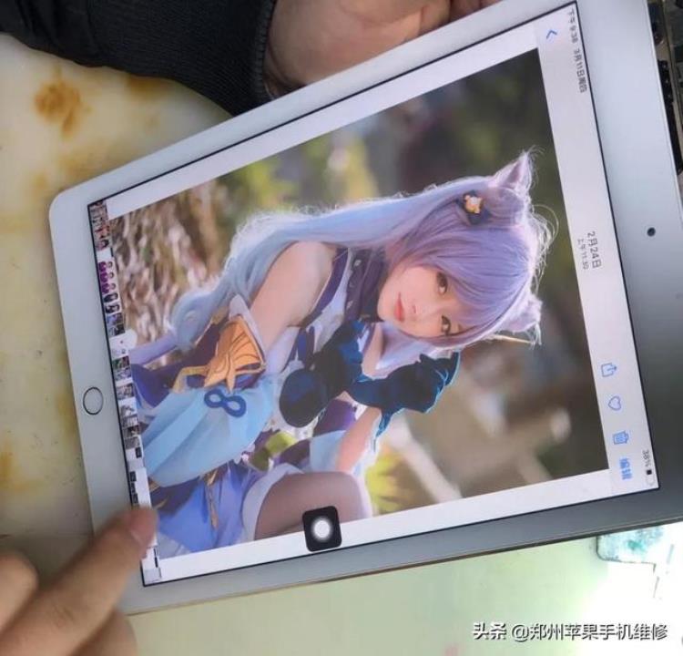 ipad2屏幕显示色彩失真,ipadair2屏幕显示偏色失灵