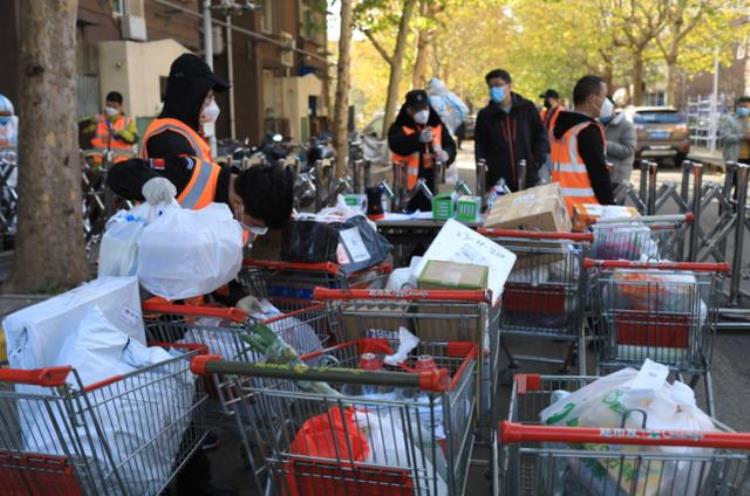 北京内蒙古等地快递新冠阳性专家称多为死病毒感染可能性比出车祸低