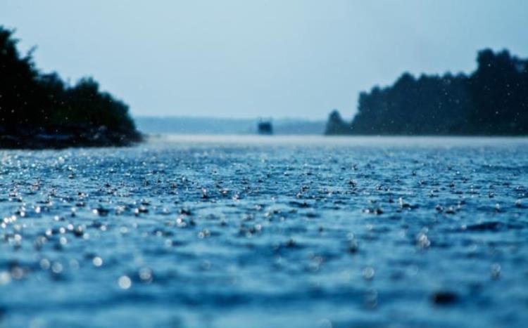 为什么清明前后总是下雨,为什么清明节一定要下雨呢