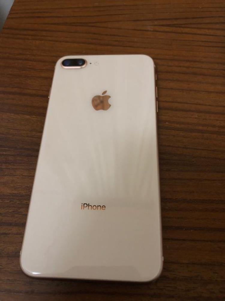 3000元入手的64G港版IPhone8P到底值不值用了3天后有点迷茫了