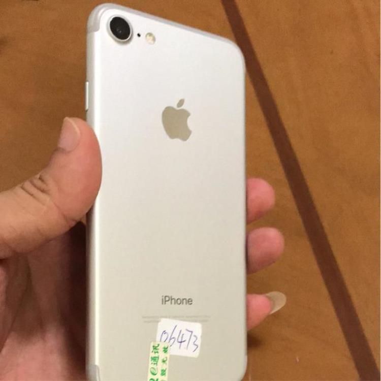 1800美版iPhone7性价比不俗系统还是很多人梦寐以求的