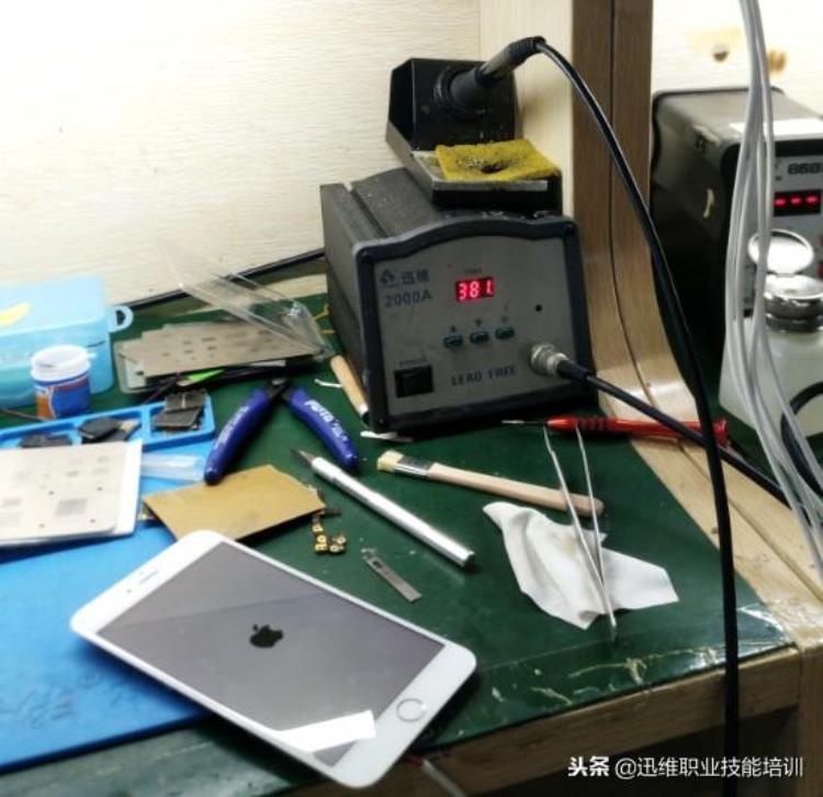 iphone6进水触屏失灵,iphone6s屏幕进水触摸失灵