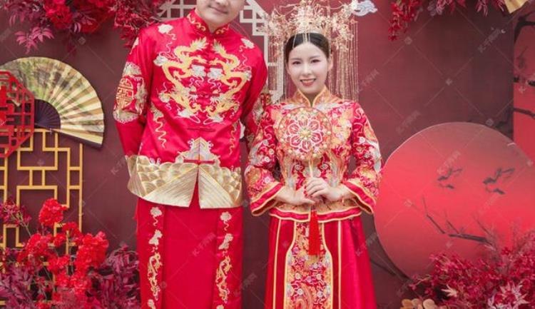 结个婚为什么要把父母多年的积蓄掏空呢?值吗?「用父母半辈子血汗钱娶了一个被占有过的女人结婚到底为什么」