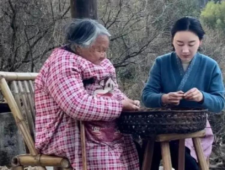 福建美女嫁富商「福建女人34岁离异带娃3年变成超级网红负债几十万到身价千万」