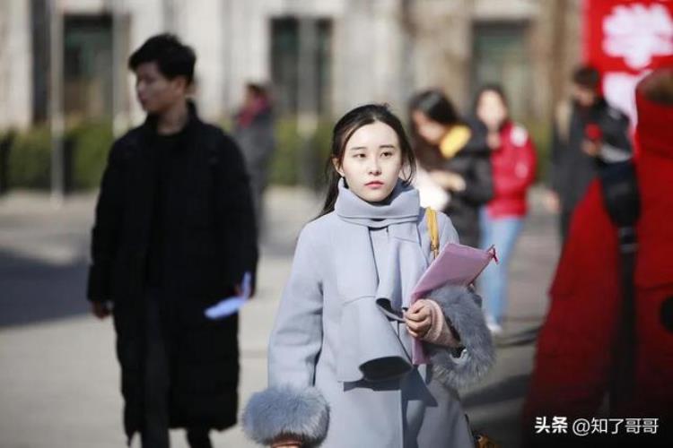 为什么对大龄剩女那么不友好「大龄剩男恍然大悟为什么过了年的女朋友特别容易表白」