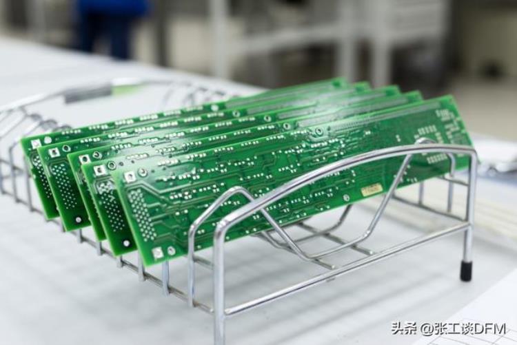 PCB颜色代表什么意思PCB颜色不同有区别吗一文帮你全部搞定