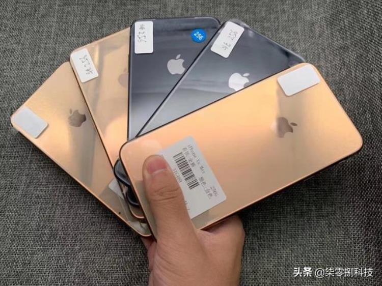 iphonexsmax两千多元是不是真的「狂跌两千元的苹果xsmax只要三千块钱左右性价比如何」