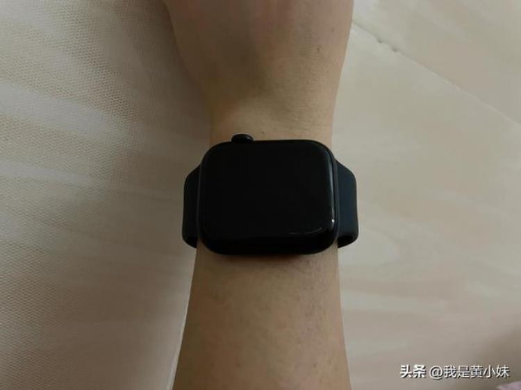 apple watch 贴膜吗「你会给新买的苹果手表AppleWatch贴膜吗」