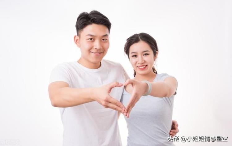 男人要求新婚妻子辞职做家庭主妇是真爱还是祸害且看五年后