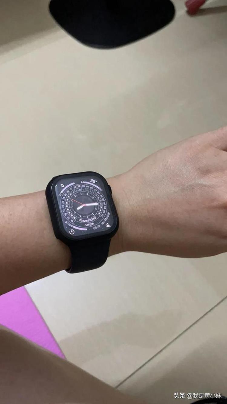 apple watch 贴膜吗「你会给新买的苹果手表AppleWatch贴膜吗」