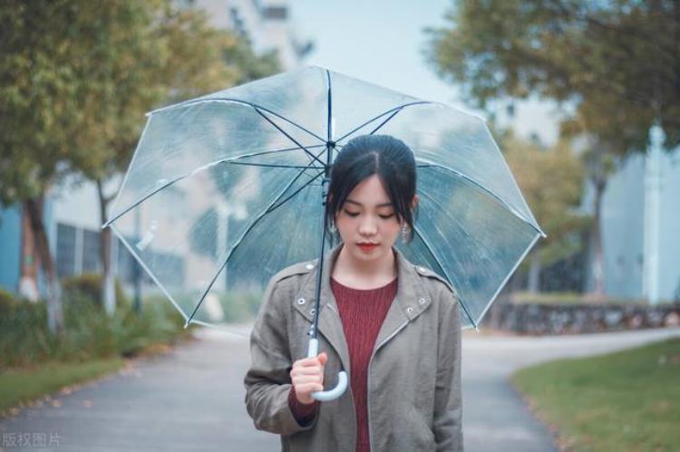 梅雨是什么原因产生的「梅雨为什么会出现」