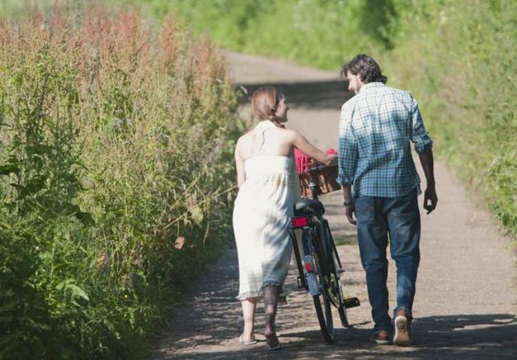 婚姻七年之痒怎么处理「婚姻出现七年之痒怎么办夫妻挠痒很重要」