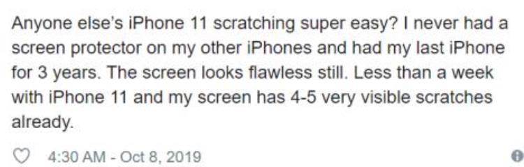 iphone11烂大街「iPhone11大型翻车现场购买第二天就刮伤上百人投诉有严重缺陷」