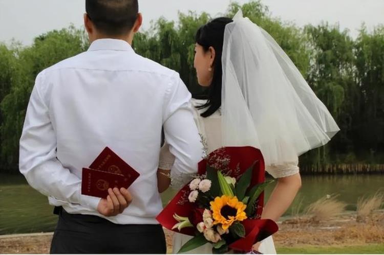 想离婚没有离婚证怎么办「情法相融丨想离婚没有结婚证怎么办」