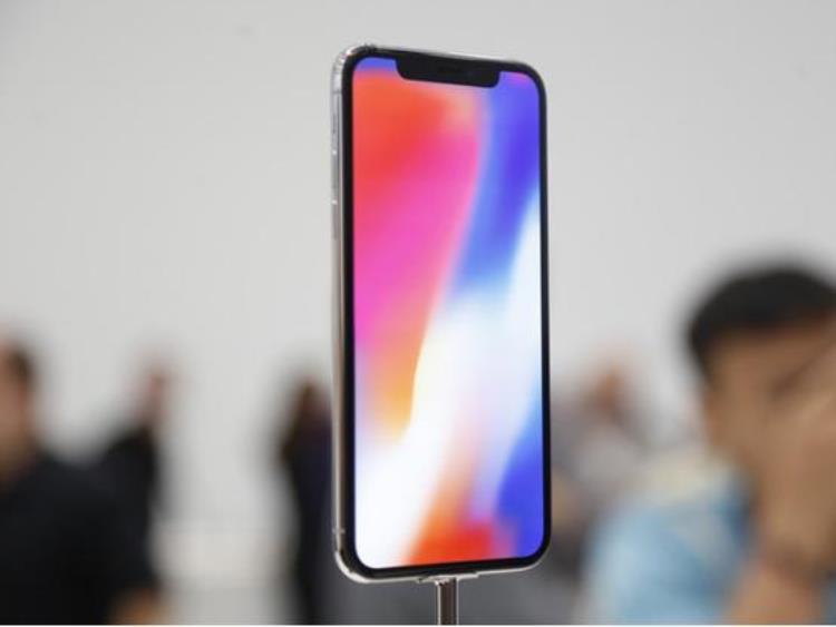 iphonex屏幕免费更换「苹果证实iPhoneX屏幕问题将免费换屏用户自费维修可能达6616元」