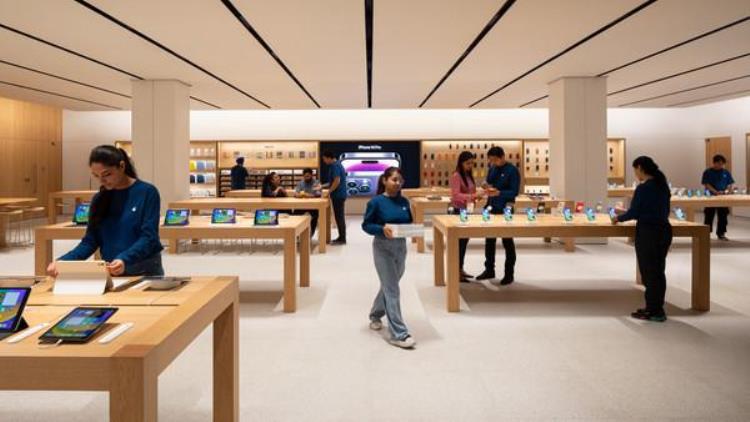 印度AppleStore员工收入是行业四倍看到数额我惊了