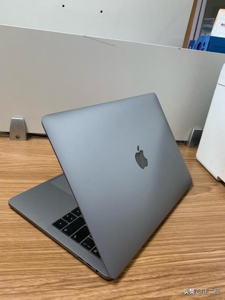 macbookpro17款还值得买吗「你的17款macbookpro是该继续用还是应该卖掉」