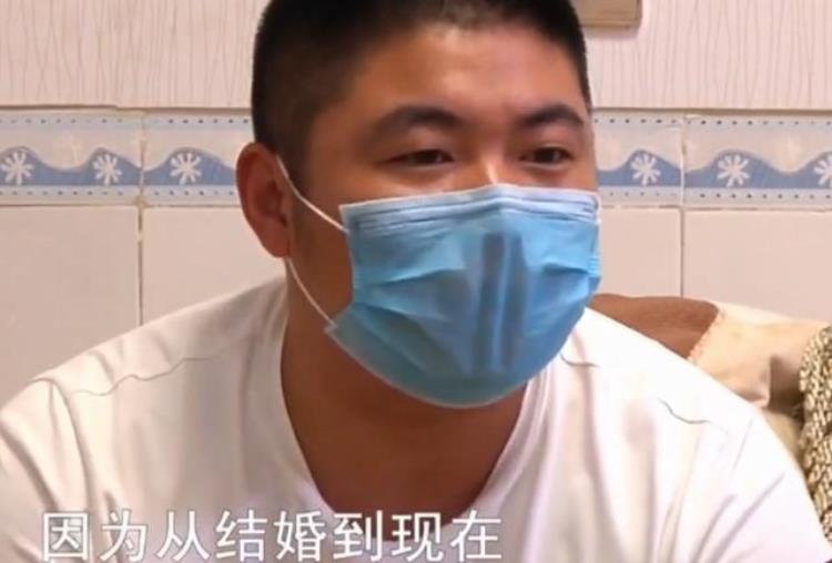 刚结婚半年老婆要离婚「结婚五个月妻子提出离婚我感觉像是养了个儿子啥都指望不了」