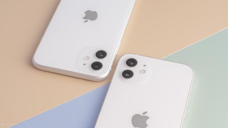 换一个苹果11电池「iPhone11换块新电池再战两年还是入手苹果14或者等苹果15」