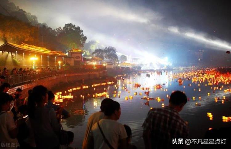 什么是中元节为什么要祭祀先人和敬畏鬼神呢「什么是中元节为什么要祭祀先人和敬畏鬼神呢」