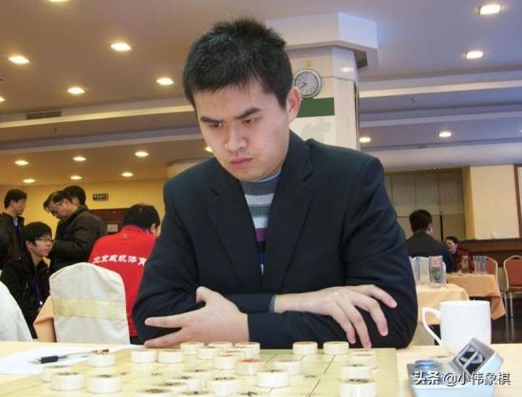 象棋的爱好者忠告「象棋业余爱好者最大的软肋是什么不懂这些学习理论终究提不高」