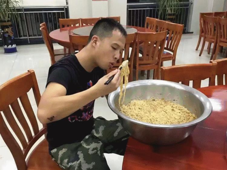 我们为什么要吃饭幼儿园教案(我们为什么要吃饭幼儿园教案)